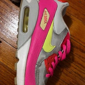 Air max shoes